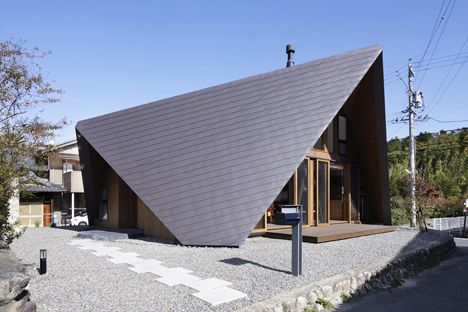 Origami-House-by-TSC-Architects_dezeen_2