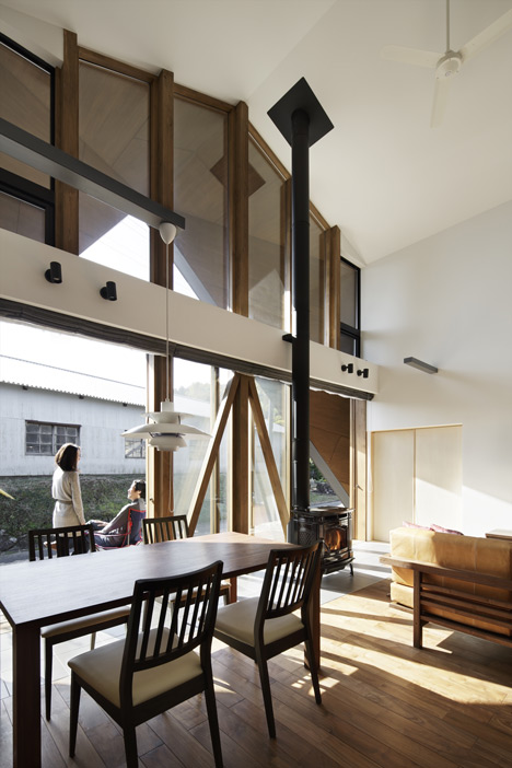 Origami-House-by-TSC-Architects_dezeen_18