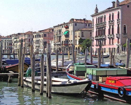 7461073446_01f734e3af_o-550x440