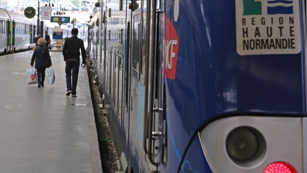 france-trains-too-big