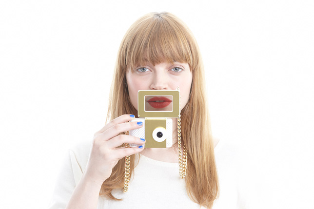 taliaYstudio-Holdables-camera_dezeen_01_644