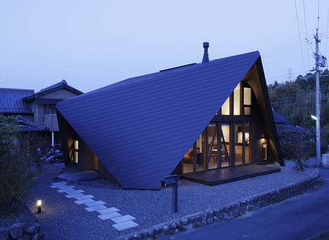 Origami-House-by-TSC-Architects_dezeen_11