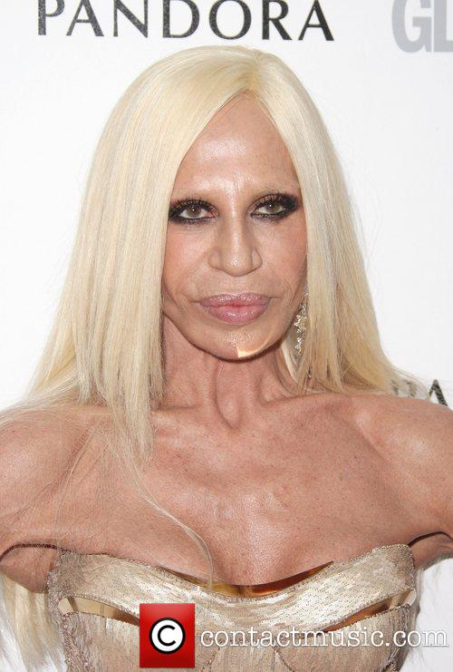donatella-versace-the-glamour-women-of-the_3914975