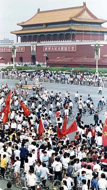 la-fg-tiananmen-pictures-003