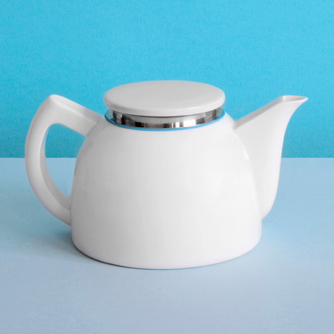 Sowden-Softbrew-Teapots-by-George-Sowden_dezeen_468_12
