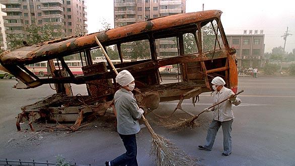 la-fg-tiananmen23_kkmji6nc