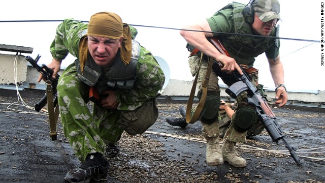 140602154421-pro-russia-militants-luhansk-story-top 140602154421-pro-russia-militants-luhansk-story-top
