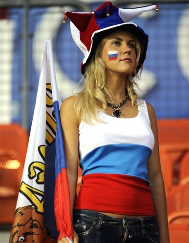 28-russia-2-hottest-fans-2014-fifa-world-cup