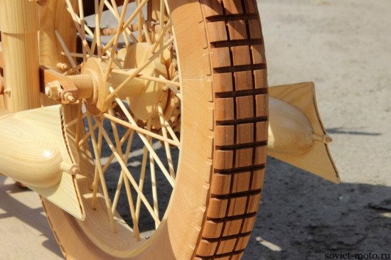 wooden-motorcycle8-550x366