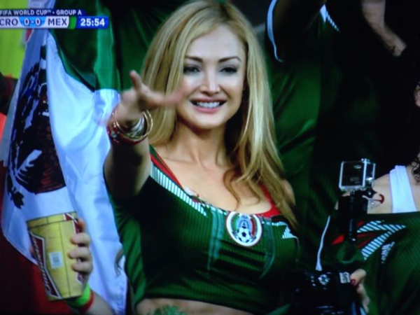 sexy-world-cup-fans-0004