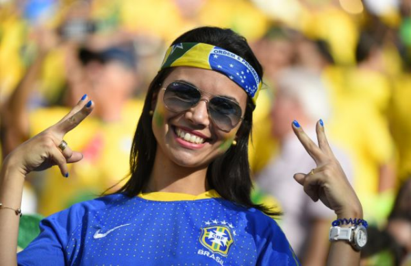 sexy-world-cup-fans-0022