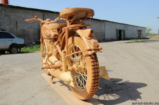 wooden-motorcycle2-550x366