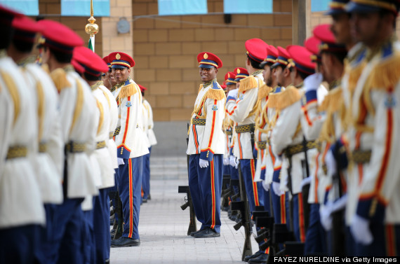 o-SAUDI-SOLDIERS-570