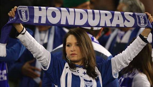 30-honduras-1-hottest-fans-2014-fifa-world-cup