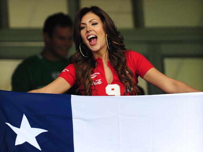 18-chile-1-hottest-fans-2014-fifa-world-cup