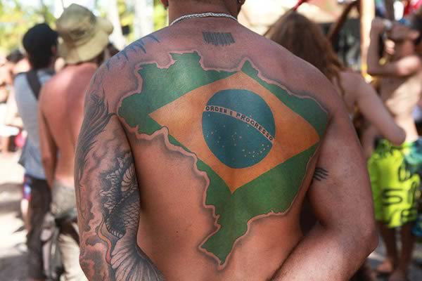 a99019_soccer-tat_10-brazil