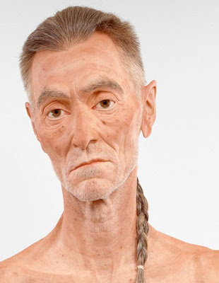 Very Graphic and Disturbing Sculptures it’s looking Real Human 10