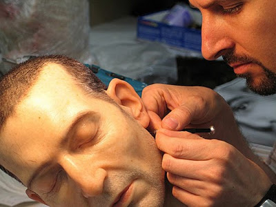 Very Graphic and Disturbing Sculptures it’s looking Real Human 25