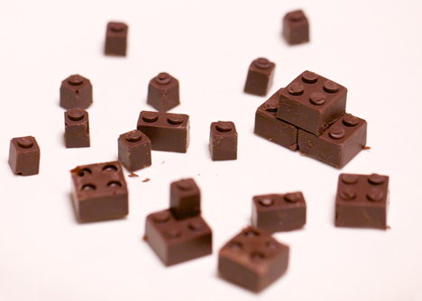 Chocolate-Lego-by-Akihiro-Mizuuchi_dezeen_2