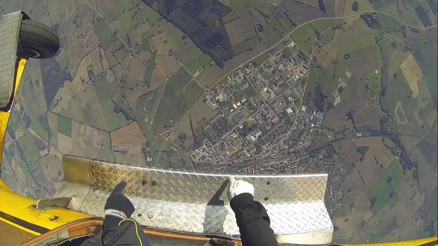 Photo-Taken-By-a-Skydiver-Immediately-Before-Jumping-Out