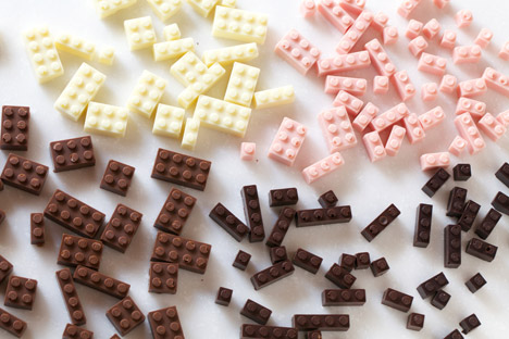 Chocolate-Lego-by-Akihiro-Mizuuchi_dezeen_468_7