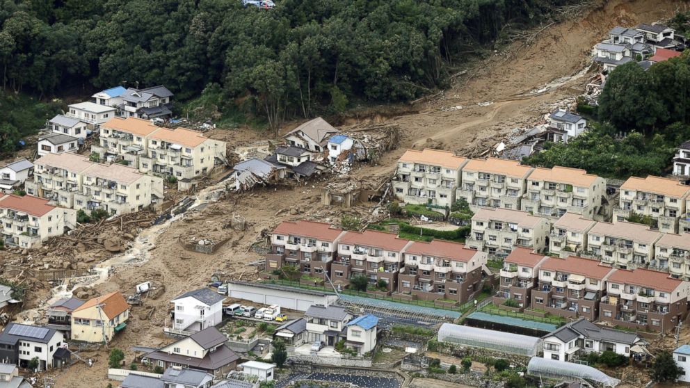 AP_JAPAN_LANDSLIDE_140820_DG_16x9_992