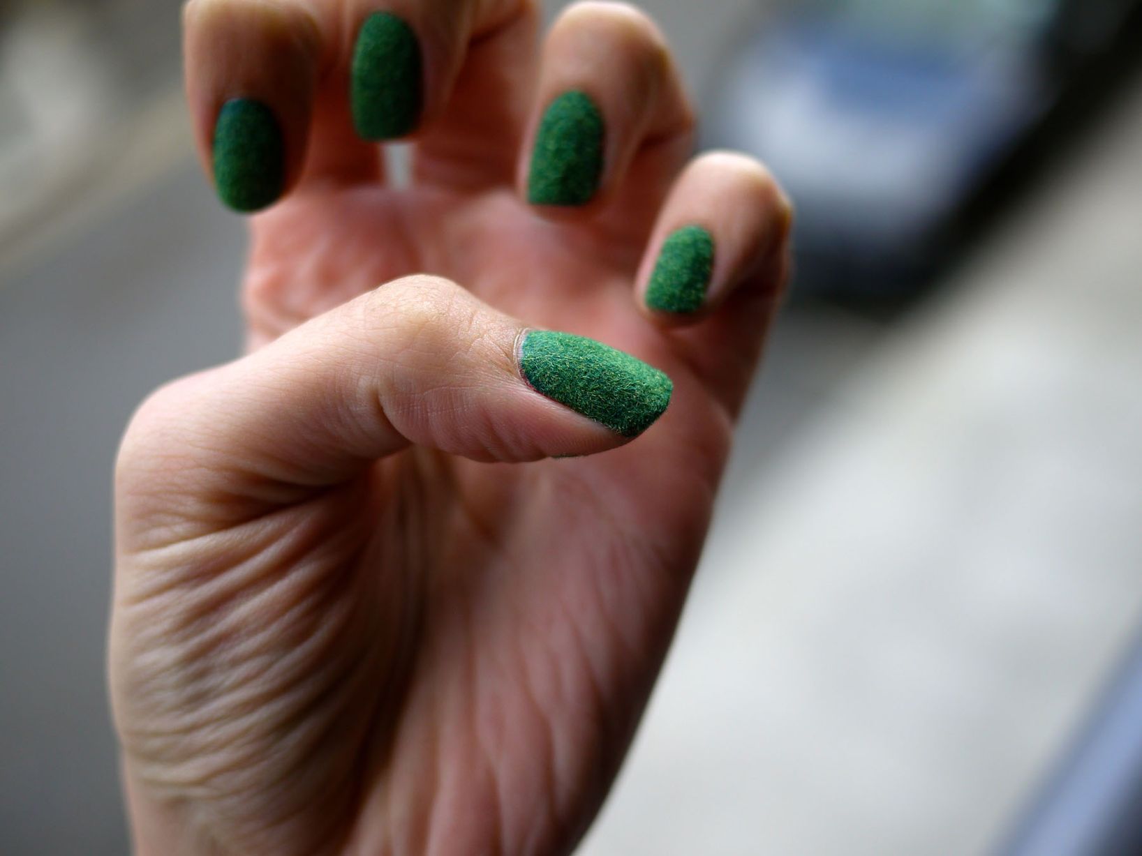 Alice-Bartlett-nail