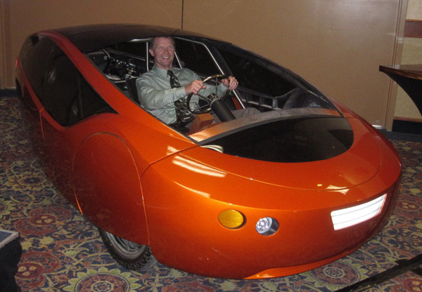 Terry-Wohlers-3D-Printing-Expert-in-the-3D-Printed-Car-Urbee