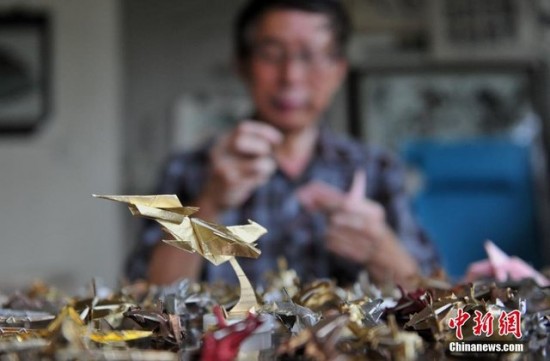Chinese-paper-folding3-550x361