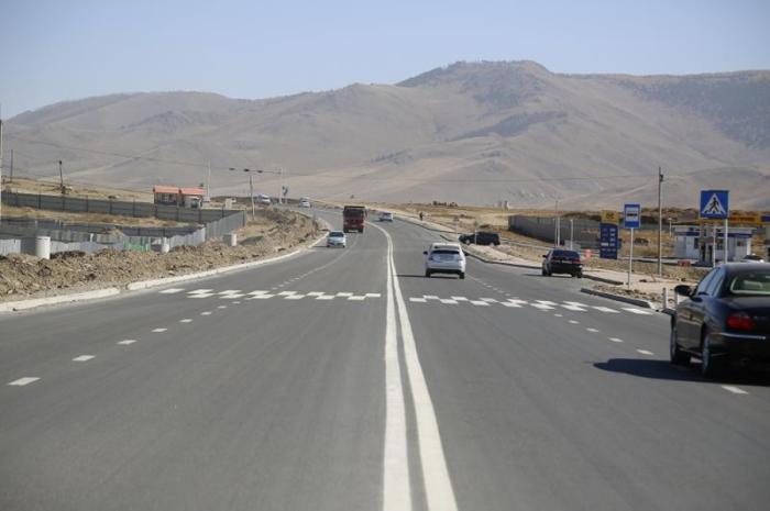 bd98329f85208b49c7625434e41fe42ebig