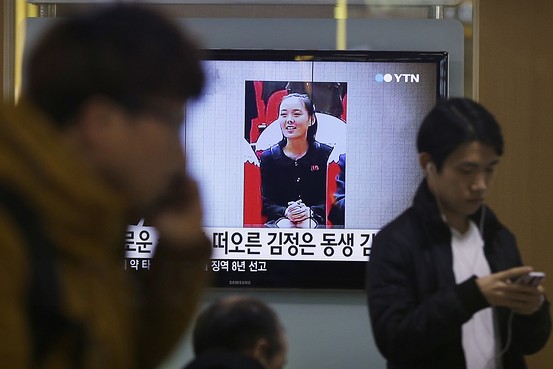 BN-GG061_nkorea_G_20150102034953