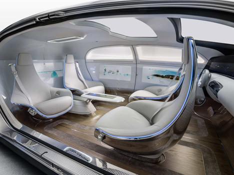 Mercedes-Benz-F-015-Luxury_dezeen_468_0