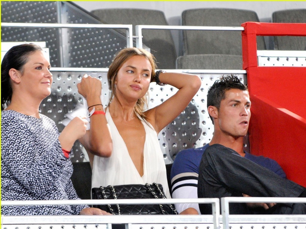 girlfriend-irina-and-ronaldo-cristiano-ronaldo-15561459-1024-768 girlfriend-irina-and-ronaldo-cristiano-ronaldo-15561459-1024-768