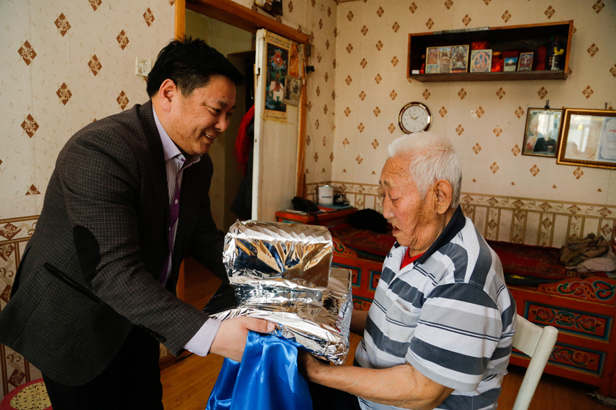 p19eaglm42189r1tn0h55bjm10ho5