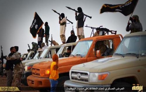 isis-flag-libya-parade-2
