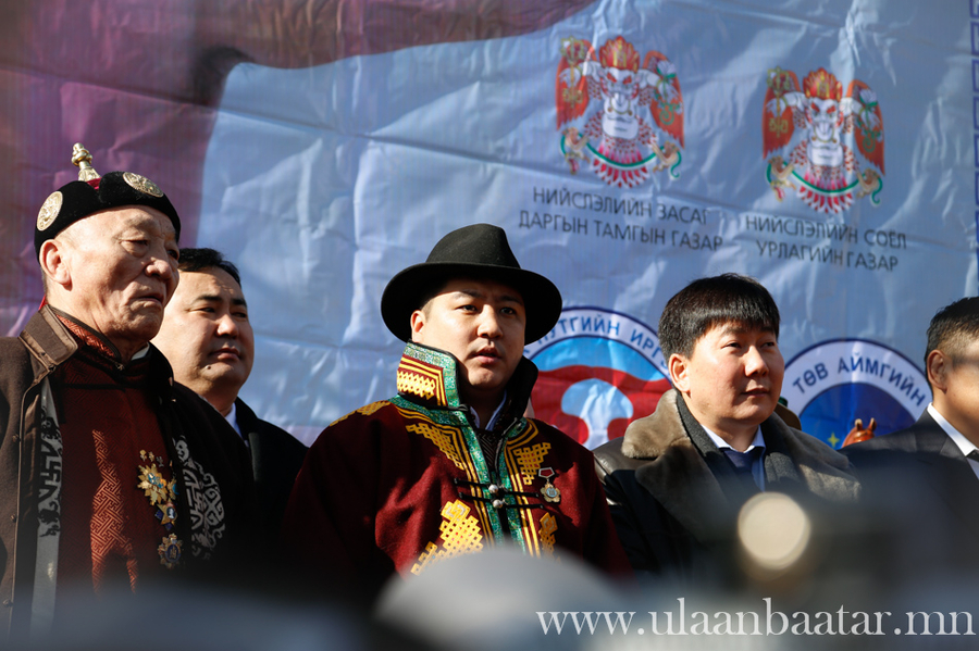 p19eavd52r12en4d81agboljv005