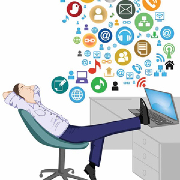 employees-online-600x600 employees-online-600x600