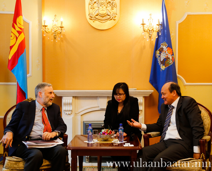 p19ev373g92jvo5f1m5v150u7t12