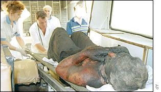 _1499662_ap_ambulance300