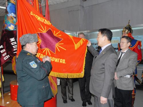 102785be642a69f6218dae5b95375c5e