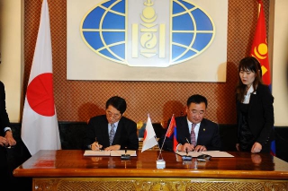 afc7c8bad74c6d16bc101df824cd1189_L