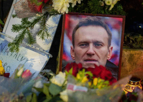 Оршуулгын жолооч нар Навальныйн шарилыг тээвэрлэхээс татгалзжээ