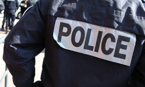 Сэрэмжлүүлэг: Байрны гадна явж байсан 8 настай хүүхдийн цээжин тус газарт зүсэж, зугтаасан этгээдийг саатуулан шалгаж байна