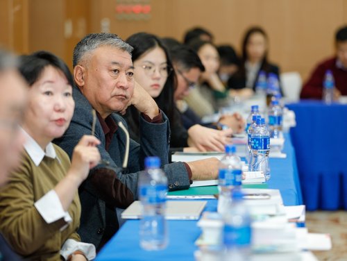 “Шинэ геополитик Монголд” сэдэвт уулзалт боллоо