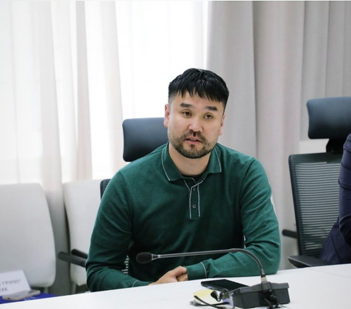 “Шангри Ла” д амьдардаг БАГШ