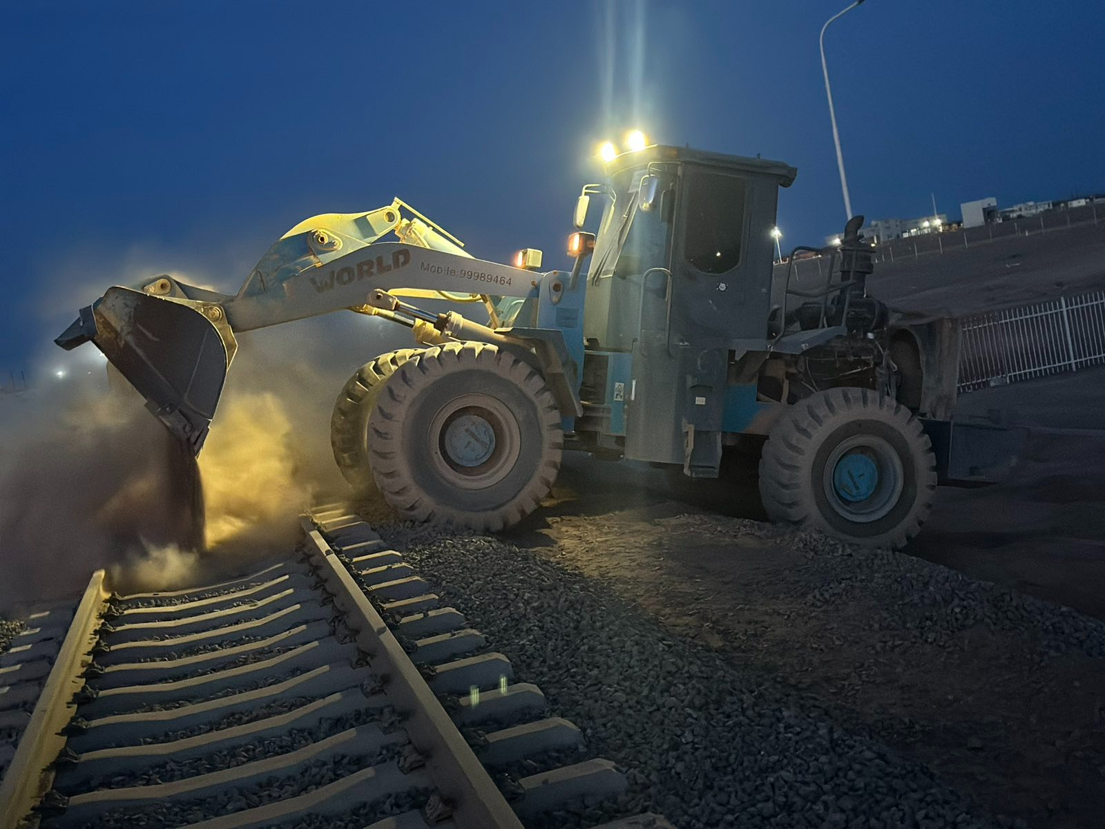 Шивээ хүрэн боомт Шунхлай агуулахын 2км зам