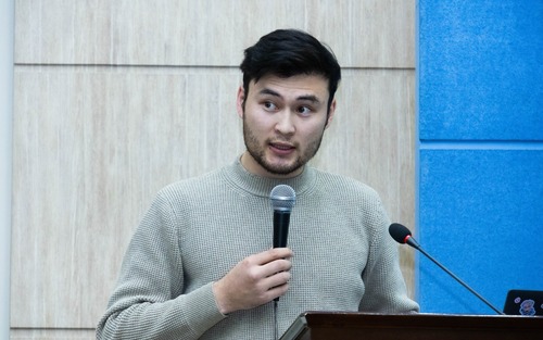 reelnews/image/2025/12/19/7iqvw9o6sdteyyzo/Цахим12