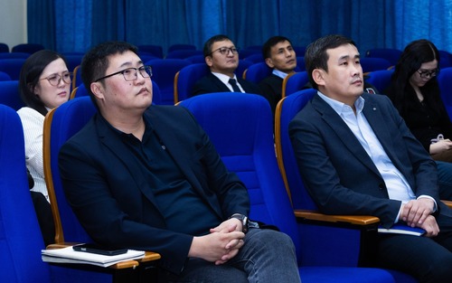 reelnews/image/2025/12/19/d037xm338hi2jq1i/Цахим4