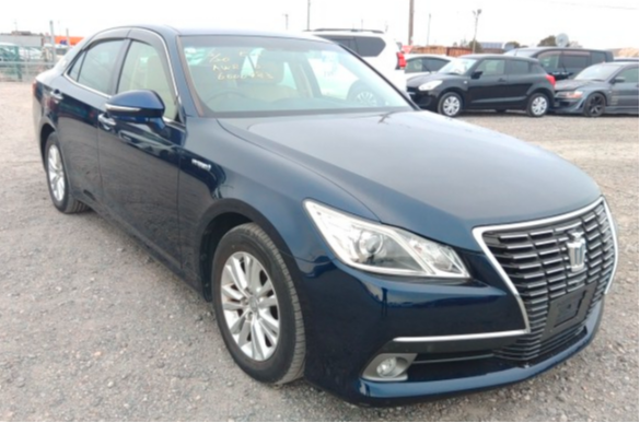 Crown Hybrid  Royal Saloon