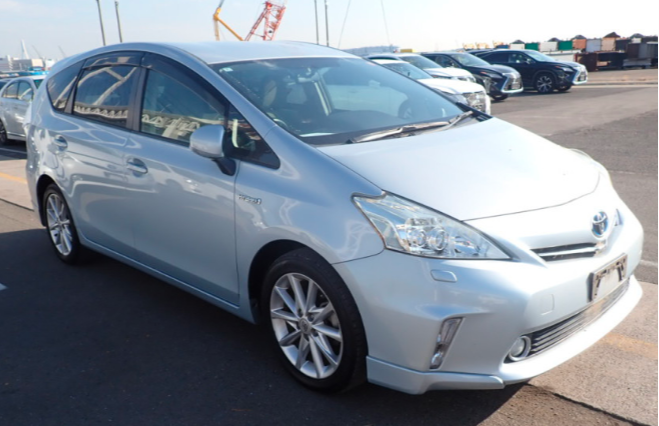 Prius Alpha  S TOURING SELECTION